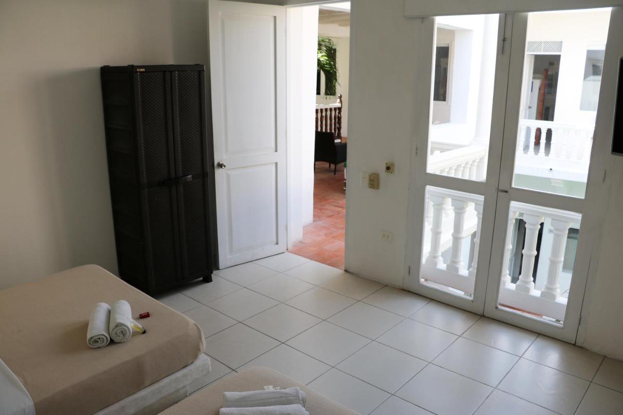 Hostal Casa Escallon Cartagena Екстериор снимка