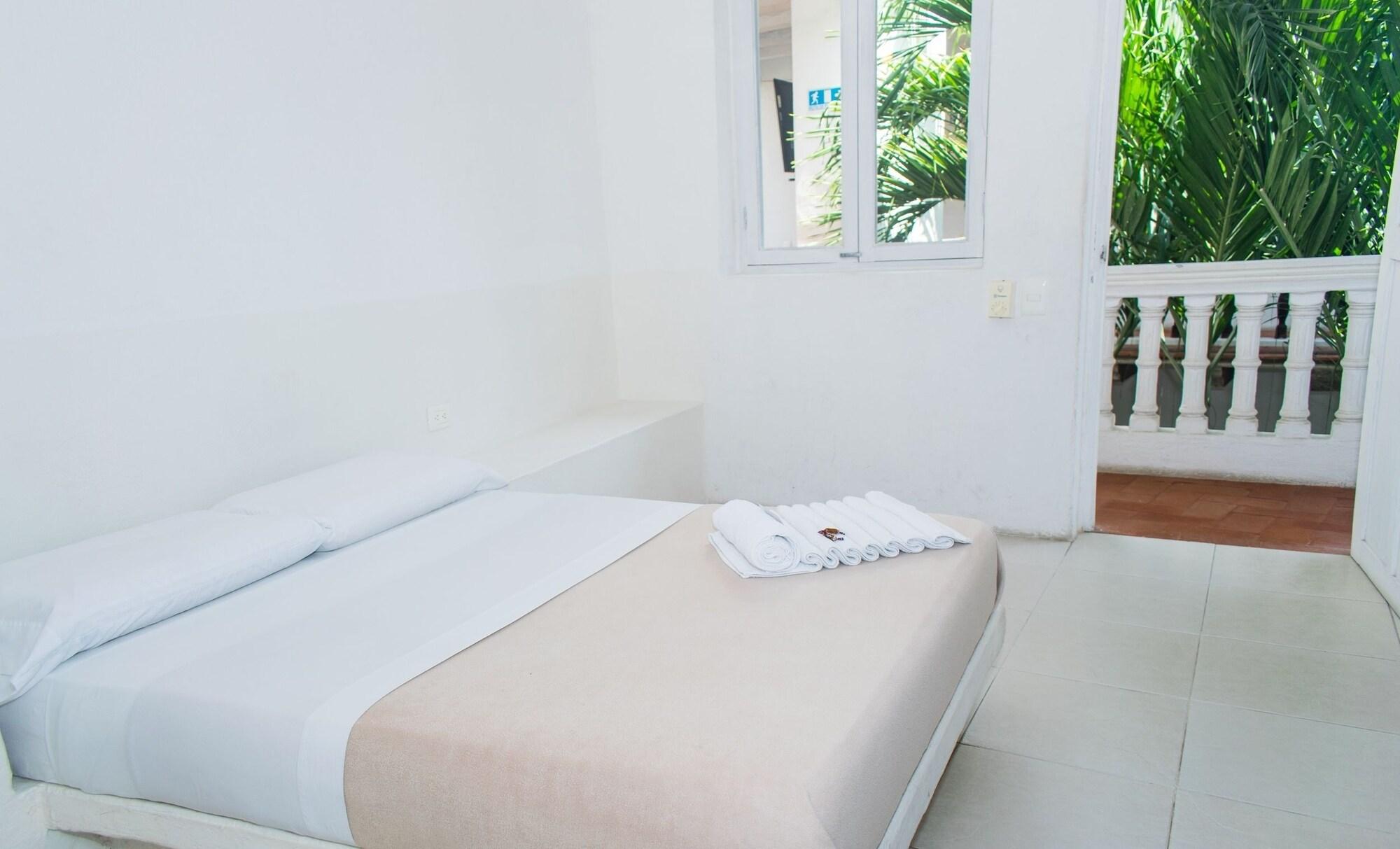 Hostal Casa Escallon Cartagena Екстериор снимка
